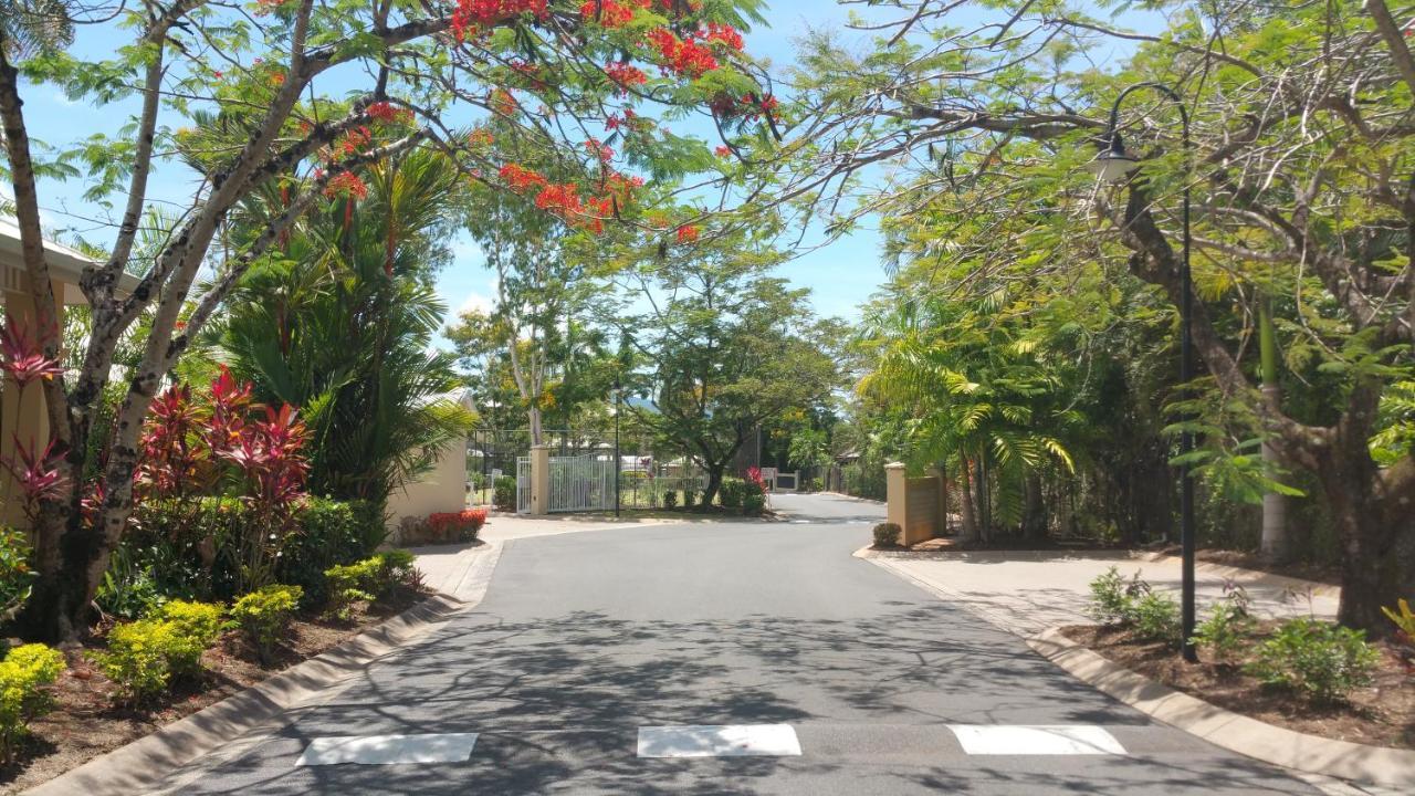 Trinity Links Resort Cairns Exterior photo